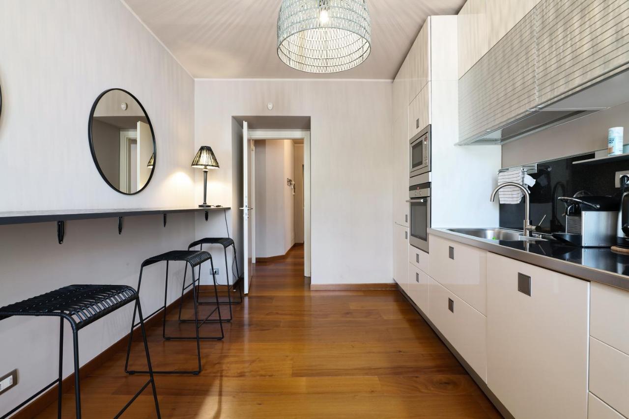 Castello Luxury Apartment - In The Heart Of Milan Exterior photo